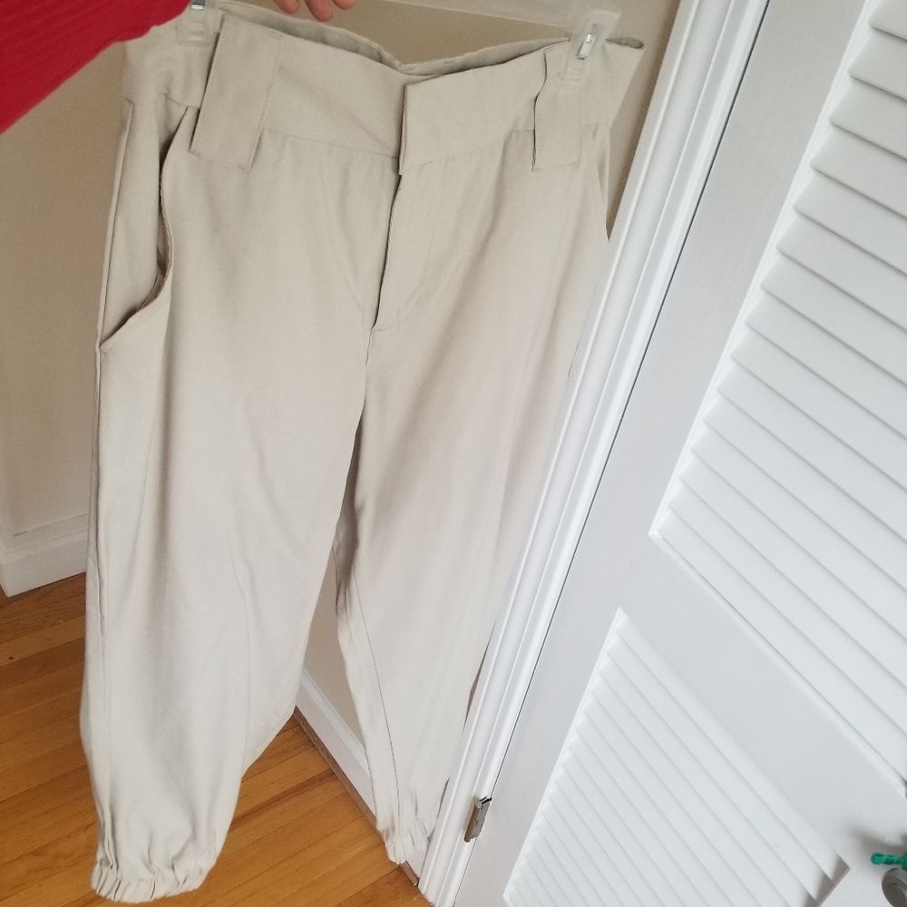 FOREVER 21 New!! High Waist Beige Cream Pants Size L.